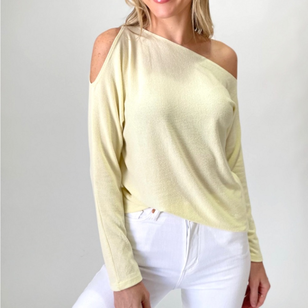 NWT Six-Fifty off shoulder long sleeve sweater top